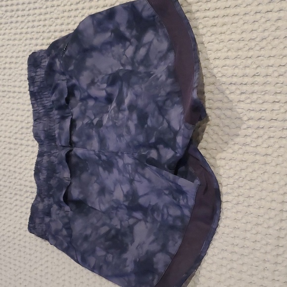 Athleta Run Shorts Size XXS (40) - Picture 2 of 4